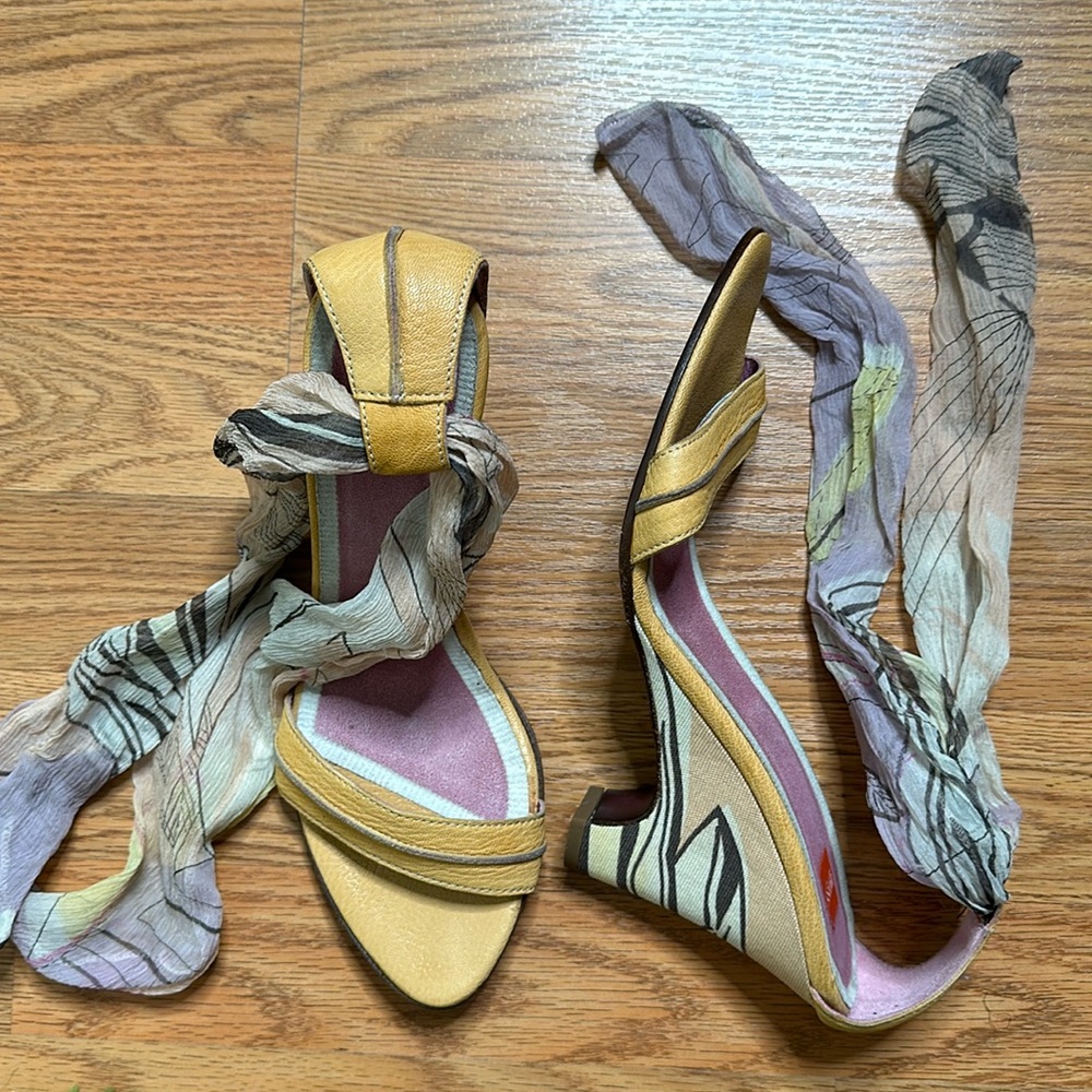 Hugo Boss Wedges (Susanna) Sandal Sz:40